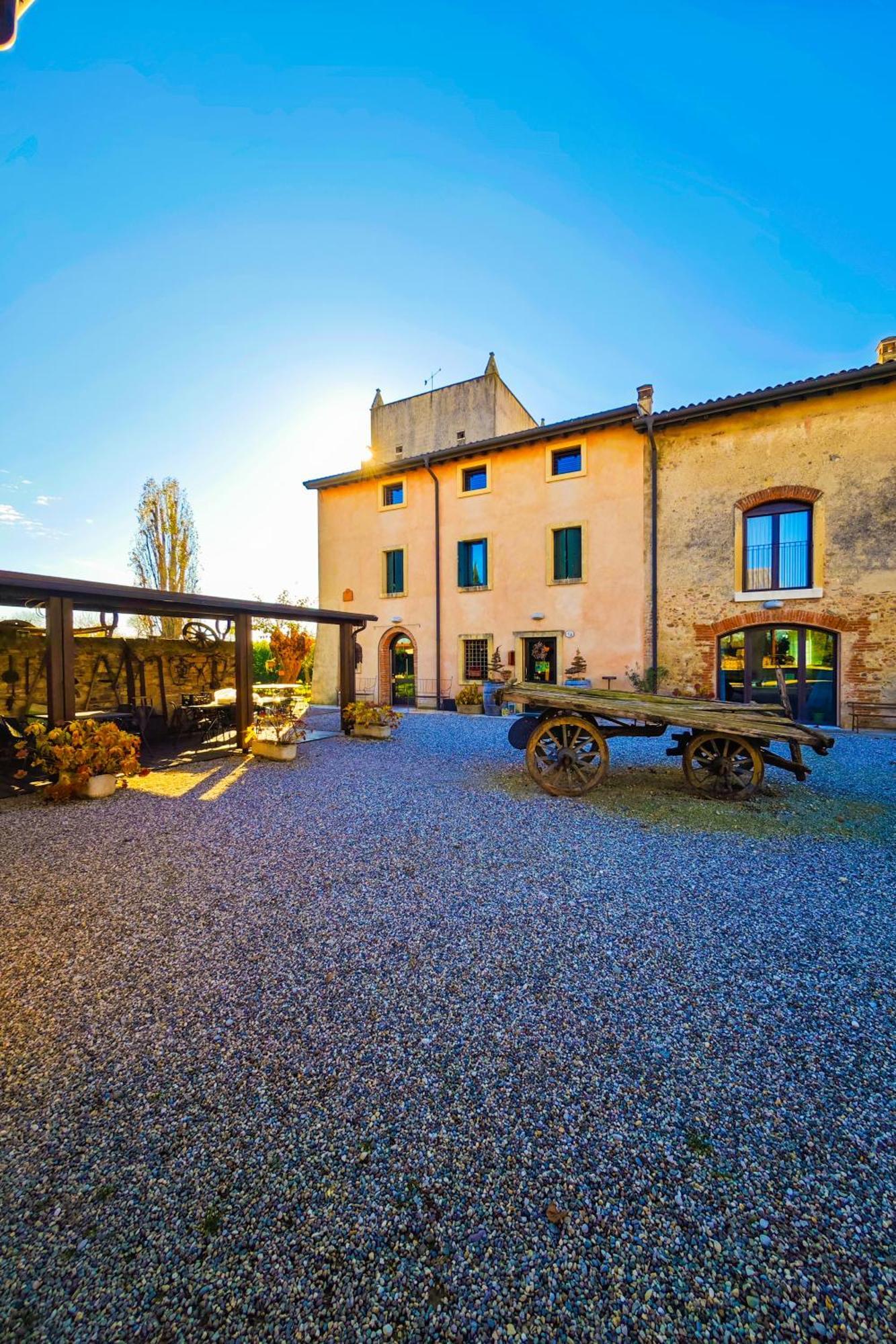 Agriturismo Nicobresaola Sommacampagna Bagian luar foto
